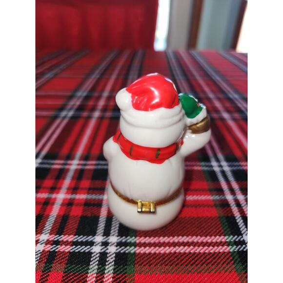 ARTMARK Porcelain Limoges Box Snowman - Picture 4 of 5